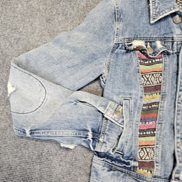 Free People Womens Size 2 Trucker Denim Patchwork Jacket We The Free Hippie Boho - Picture 3 of 16